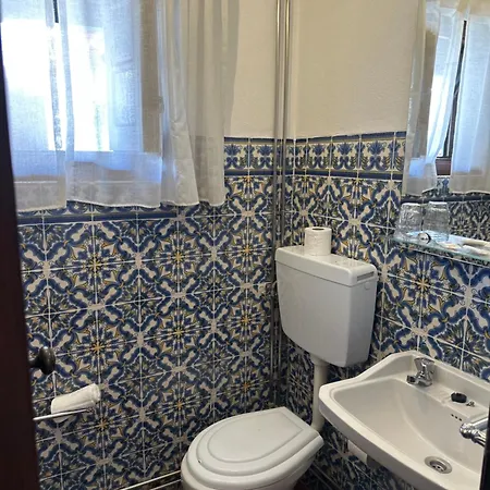 Alojamento de Acomodação e Pequeno-almoço Casa Do Poço 4*