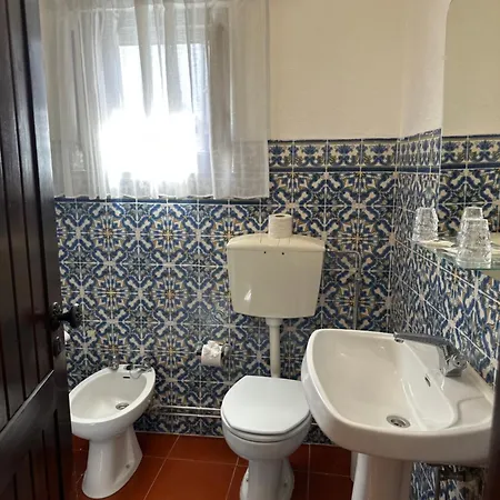 Alojamento de Acomodação e Pequeno-almoço Casa Do Poço 4*