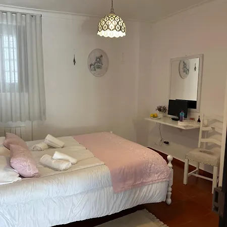 Casa Do Poço Alojamento de Acomodação e Pequeno-almoço Óbidos