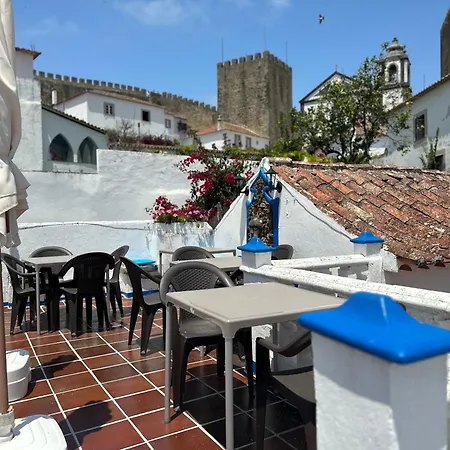 Alojamento de Acomodação e Pequeno-almoço Casa Do Poço 4*